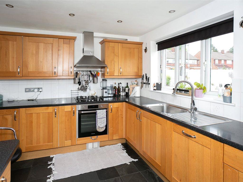 Farm Way, Bushey
